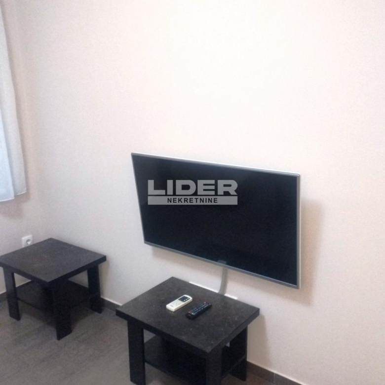 Stan Izdavanje Beograd Hadžipopovac 60 m2