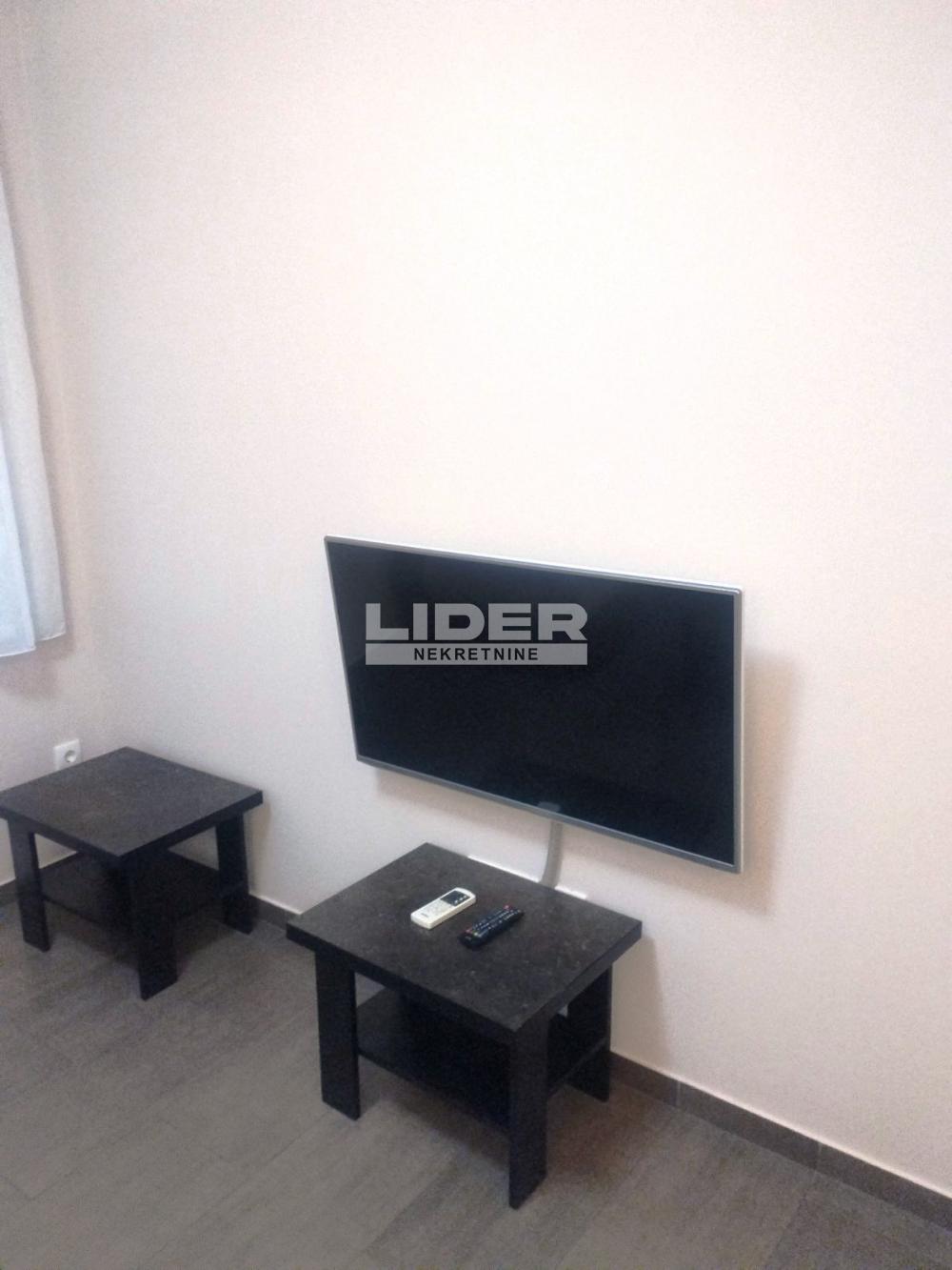 Stan Izdavanje Beograd Hadžipopovac 60 m2