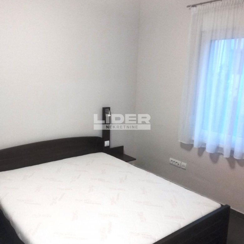 Stan Izdavanje Beograd Hadžipopovac 60 m2