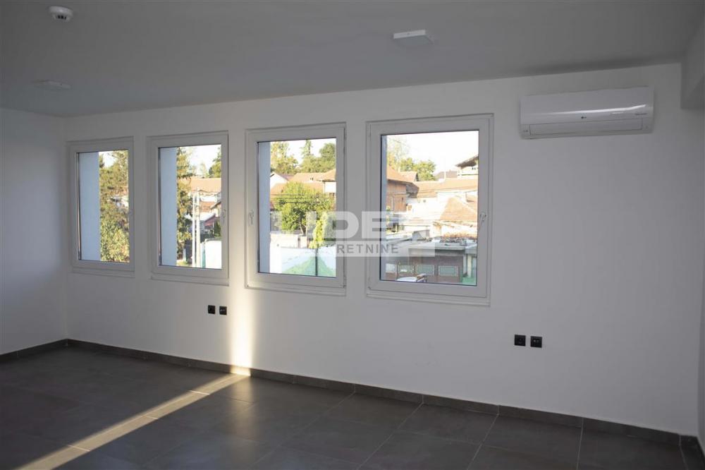 Lokal Izdavanje Beograd Lokal Izdavanje Beograd Karaburma 1450 m2