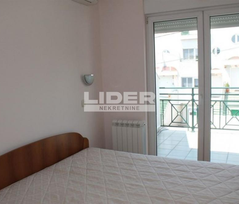 Kuća Prodaja Beograd Dedinje 215 m2