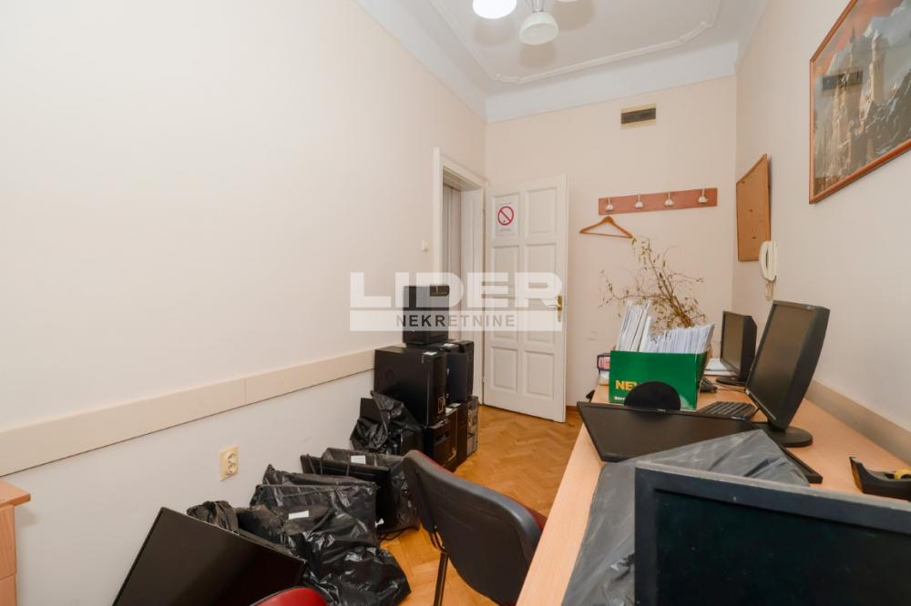 Stan Izdavanje Beograd Skupština 87 m2
