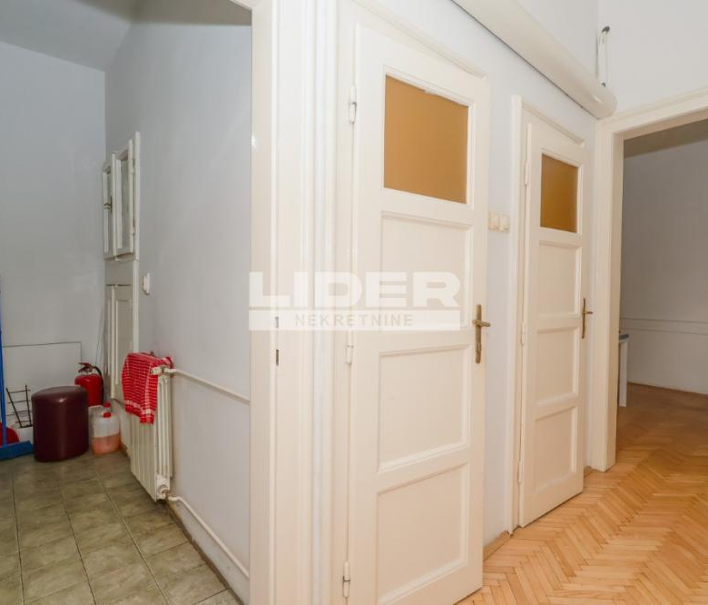 Stan Izdavanje Beograd Skupština 87 m2