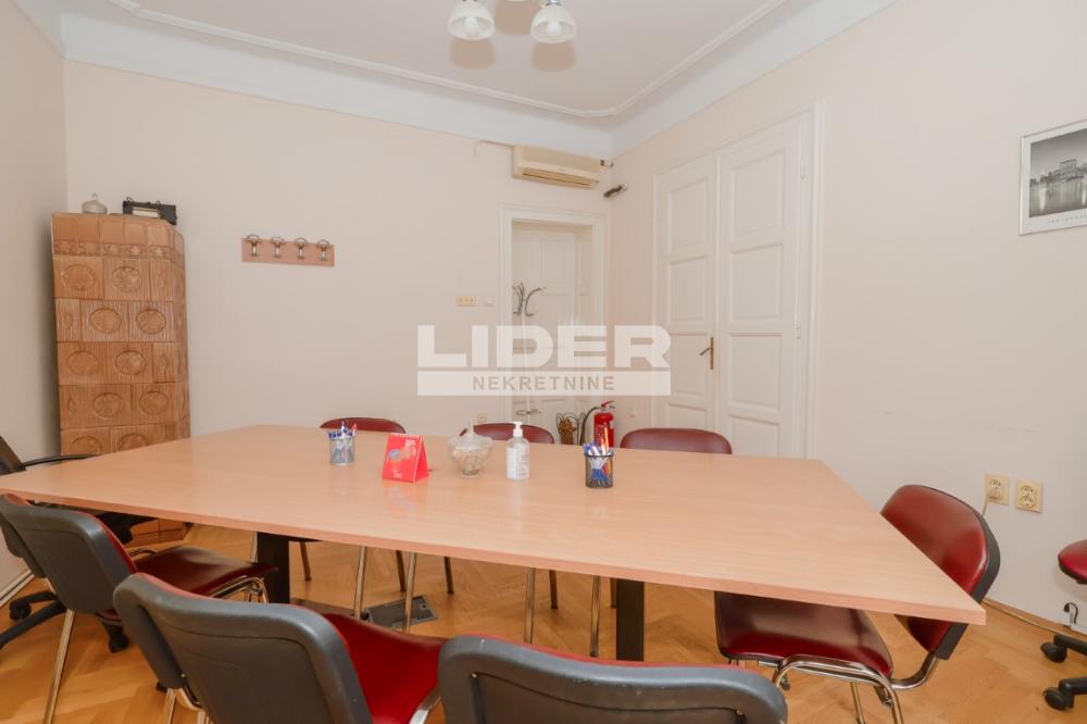 Stan Izdavanje Beograd Skupština 87 m2