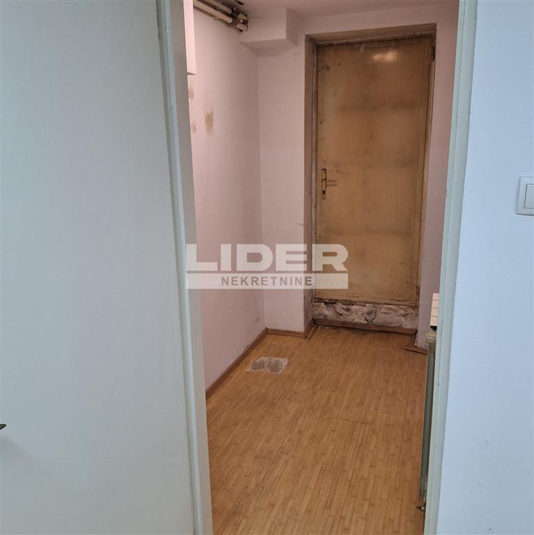 Stan Izdavanje Beograd Skupština 43 m2