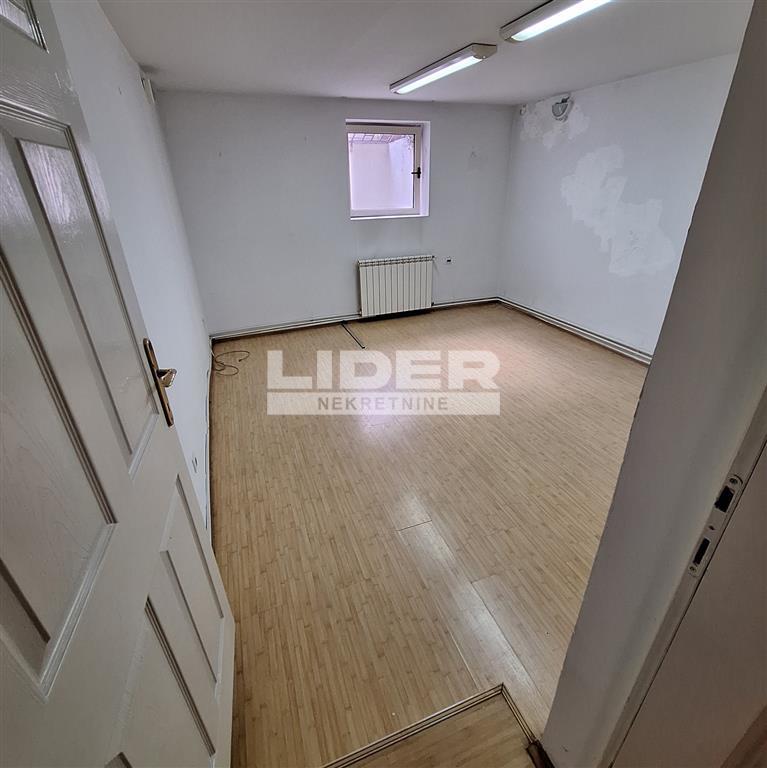 Stan Izdavanje Beograd Skupština 43 m2
