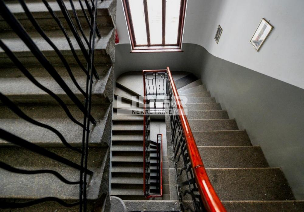 Stan Prodaja Beograd Cvetni Trg 86 m2