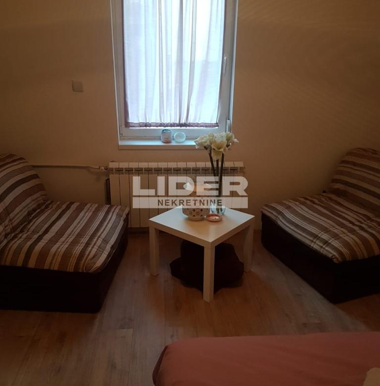 Stan Izdavanje Beograd Obilićev Venac 50 m2