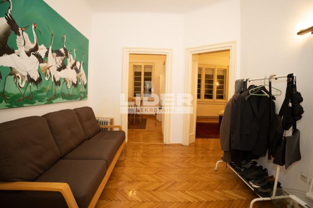 Stan Izdavanje Beograd Trg Republike 60 m2