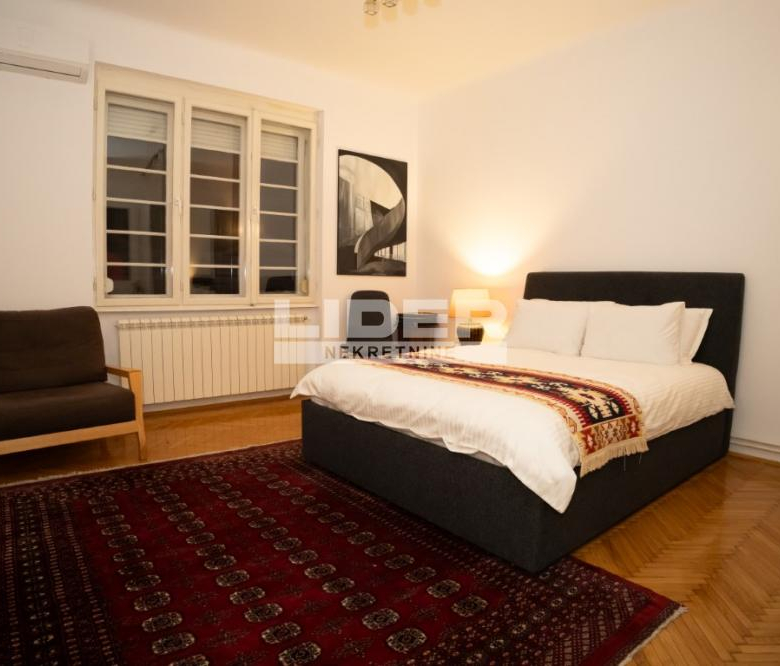 Stan Izdavanje Beograd Trg Republike 60 m2