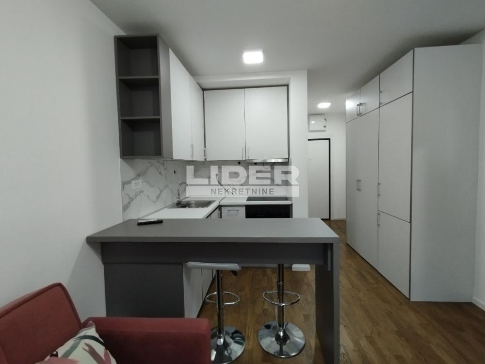 Stan Prodaja Beograd Mali Mokri Lug 30 m2