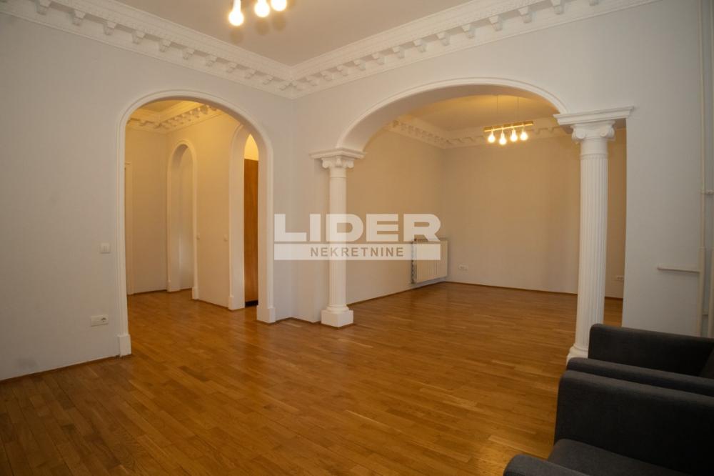 Kuća Izdavanje Beograd Autokomanda 550 m2