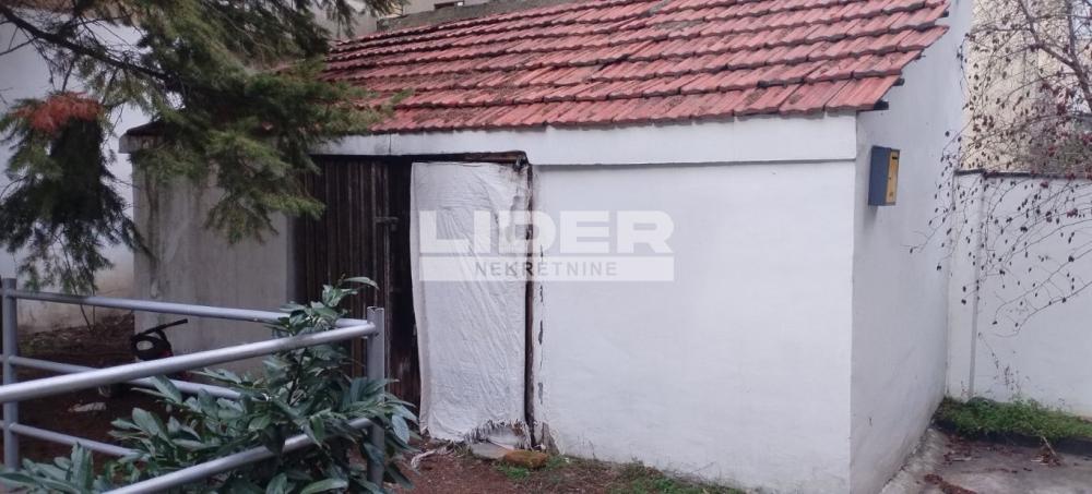 Stan Prodaja Beograd Cvetni Trg 43 m2