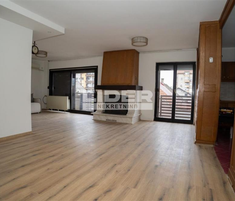 Adaptibilan stan u Borči ID#135704.