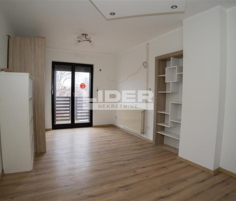 Stan Prodaja Beograd Borča 111 m2