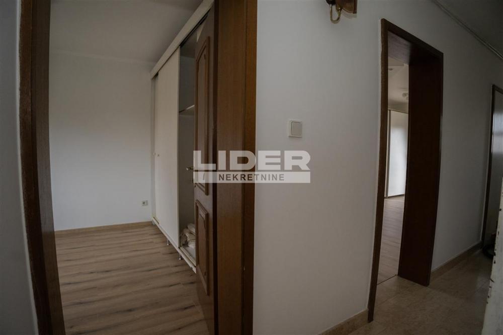 Stan Prodaja Beograd Borča 111 m2