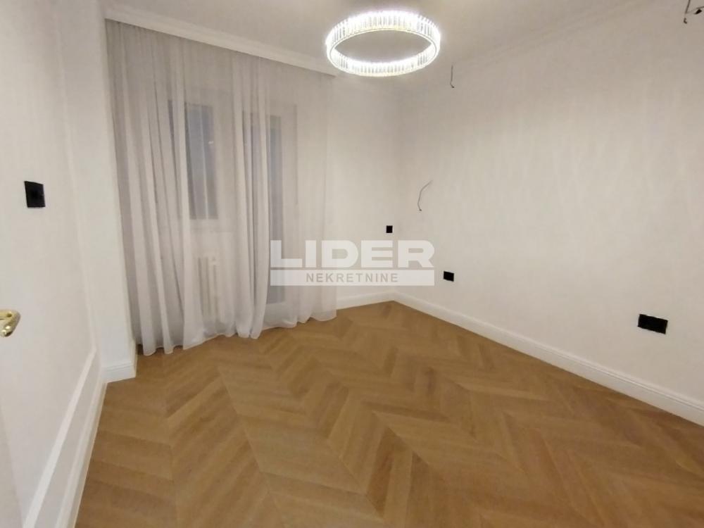 Stan Prodaja Beograd Južni Bulevar 43 m2
