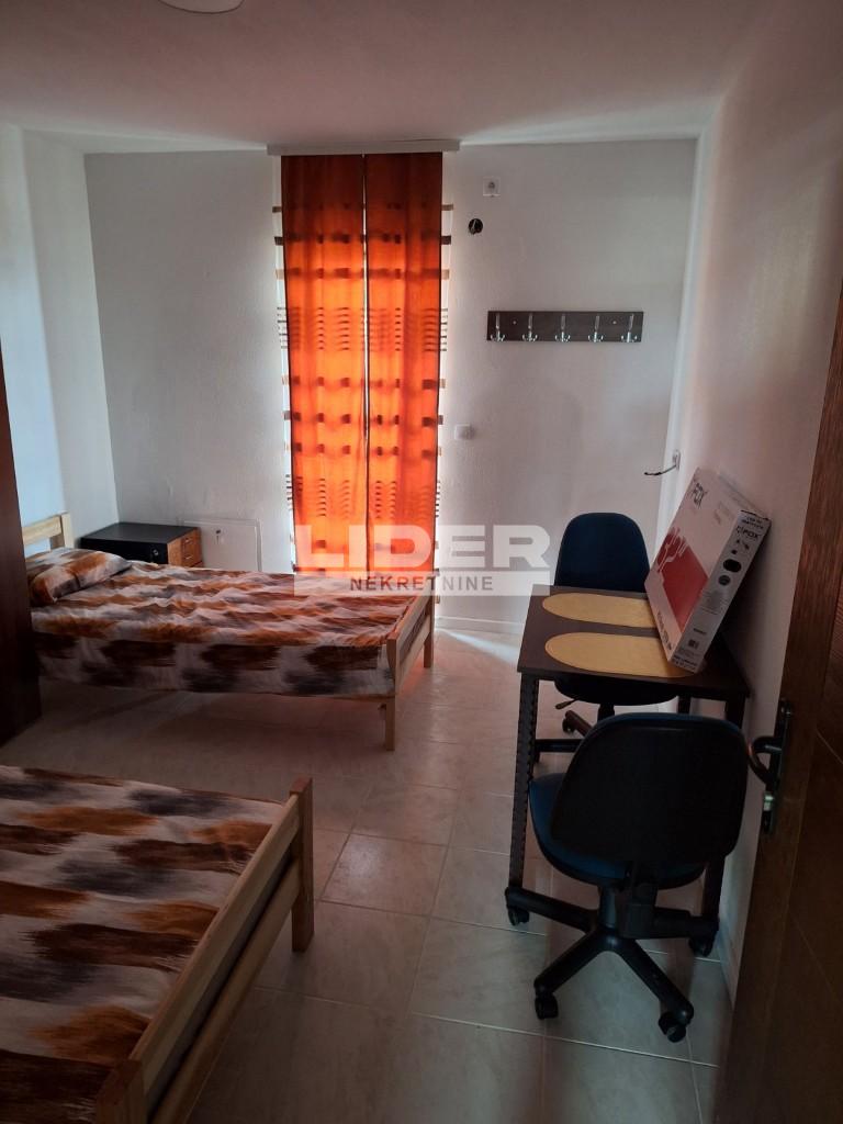 Kuća Izdavanje Beograd Kuća Izdavanje Beograd Batajnica 100 m2