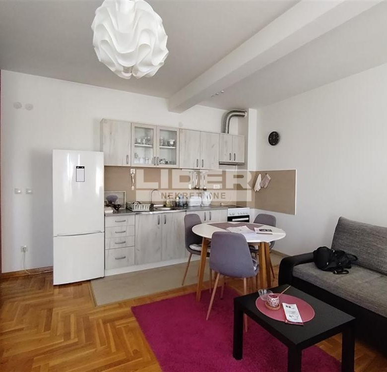 Stan Prodaja Beograd Konjarnik 39 m2