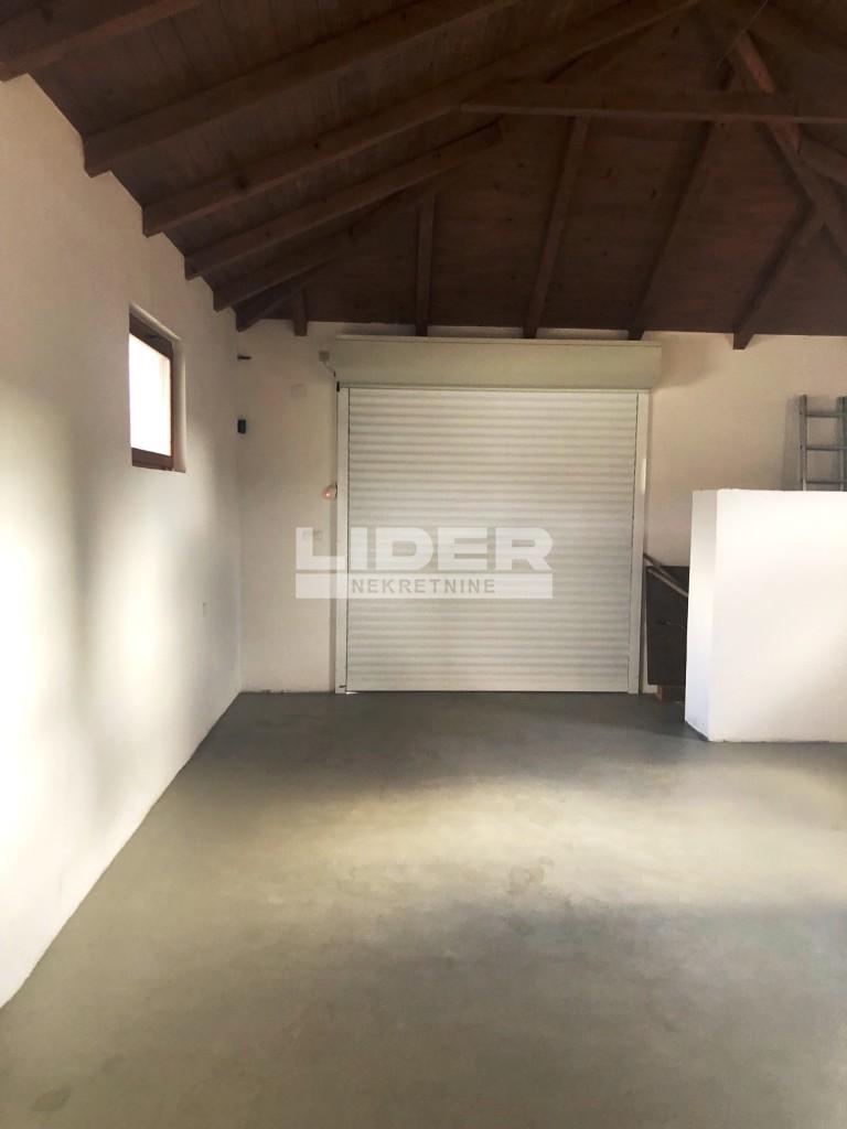 Lokal Izdavanje Beograd Lokal Izdavanje Beograd 325 m2