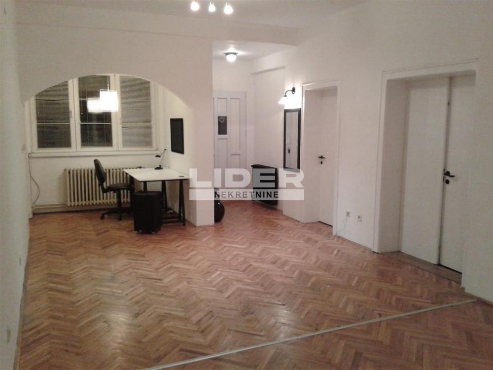 Stan Prodaja Beograd Banovo Brdo 106 m2