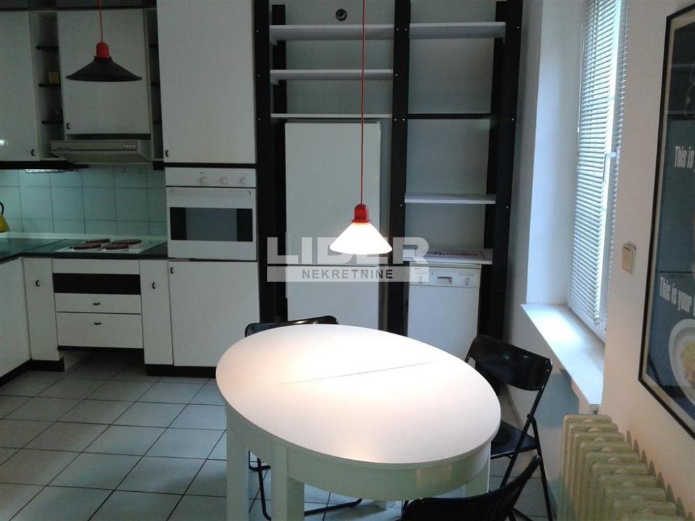 Stan Prodaja Beograd Banovo Brdo 106 m2