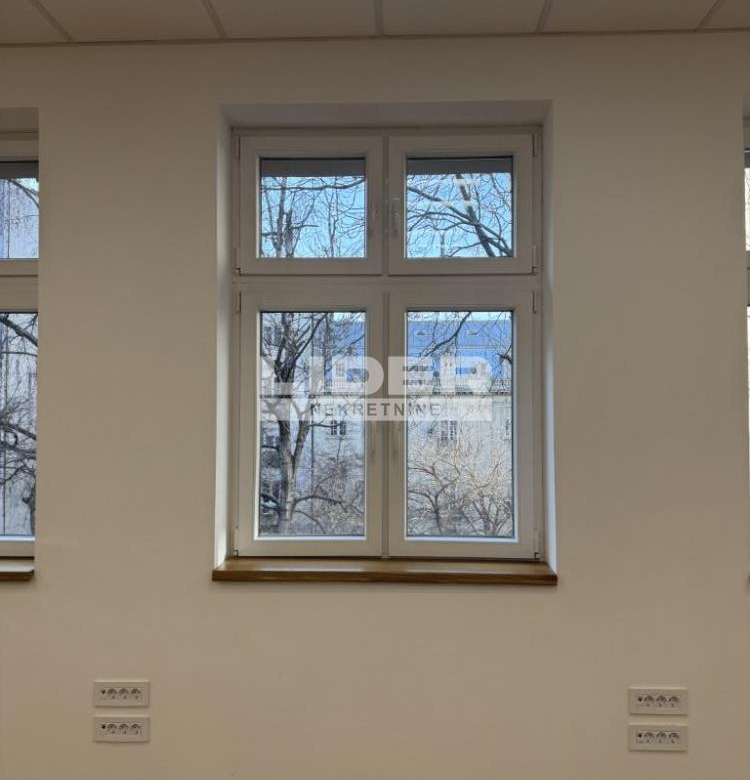 Lokal Izdavanje Beograd Centar (Savski Venac) 60 m2