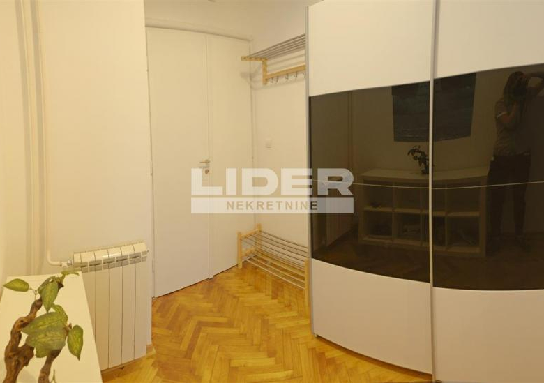 Stan Prodaja Beograd Dorćol Gornji 67 m2
