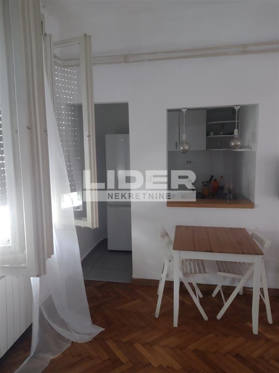 Stan Prodaja Beograd Dorćol Gornji 67 m2