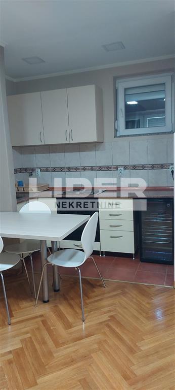 Stan Izdavanje Beograd Braće Jerković 60 m2