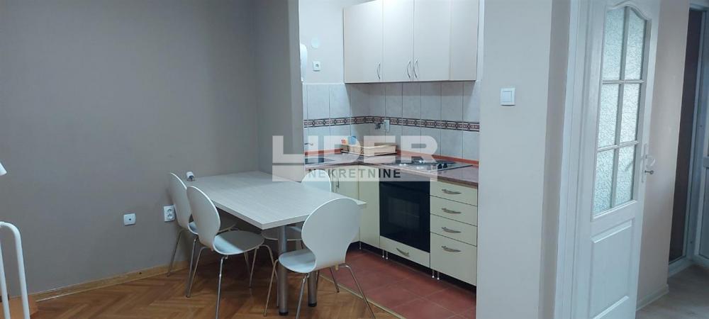 Stan Izdavanje Beograd Braće Jerković 60 m2