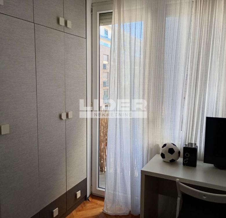 Stan Prodaja Beograd Crveni Krst 69 m2