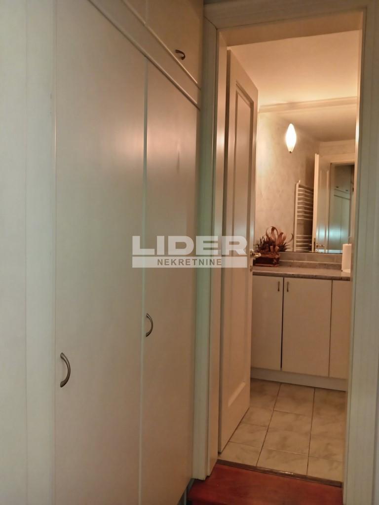 Stan Prodaja Beograd Knez Mihailova 73 m2