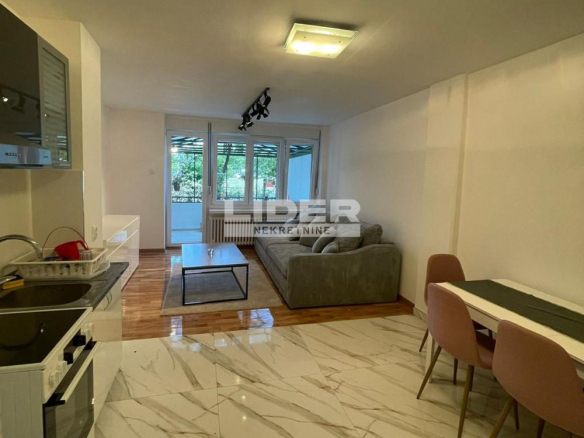 Stan Izdavanje Beograd Blok 25 62 m2
