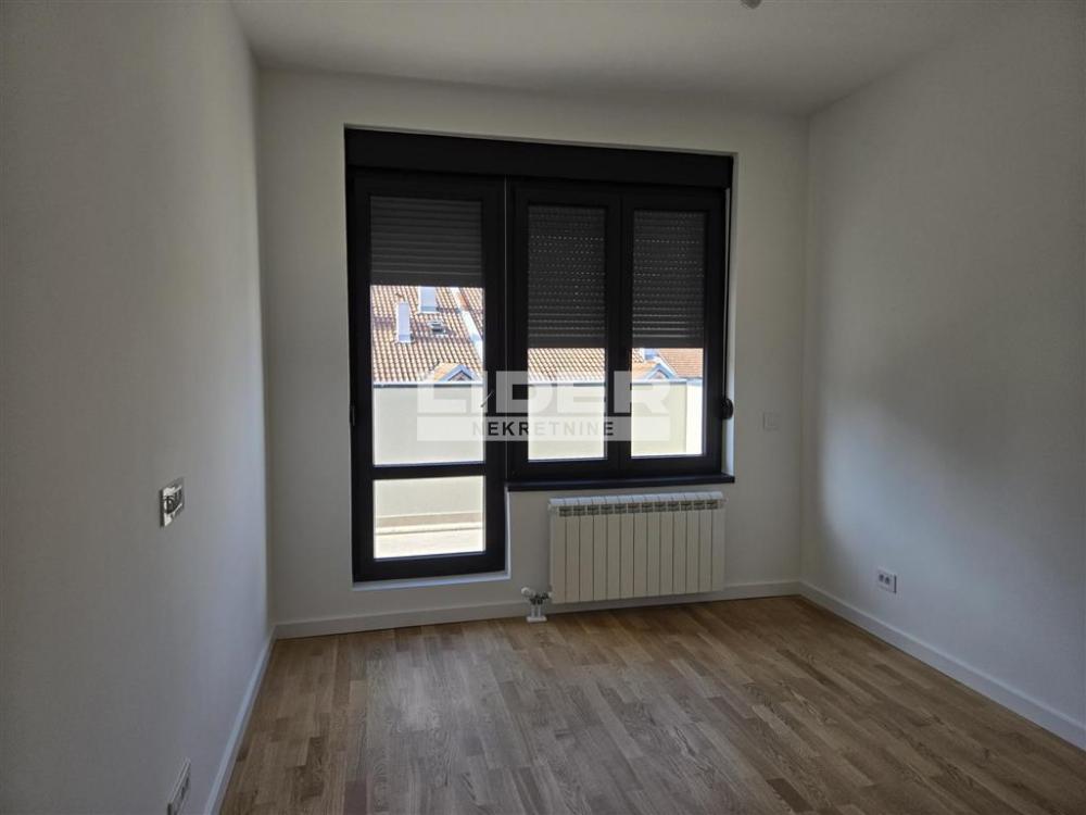 Stan Prodaja Beograd Karaburma 124 m2