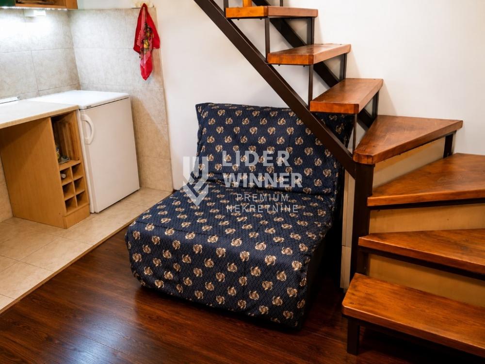 Stan Prodaja Beograd Stan Prodaja Beograd Crveni Krst 18 m2