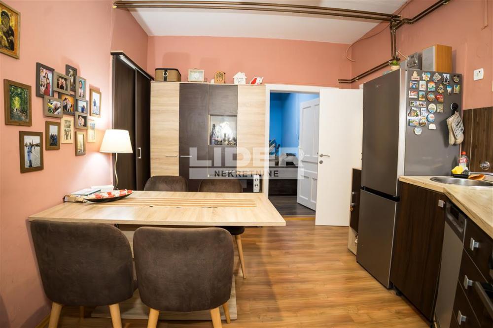 Stan Prodaja Beograd Skadarlija 77 m2