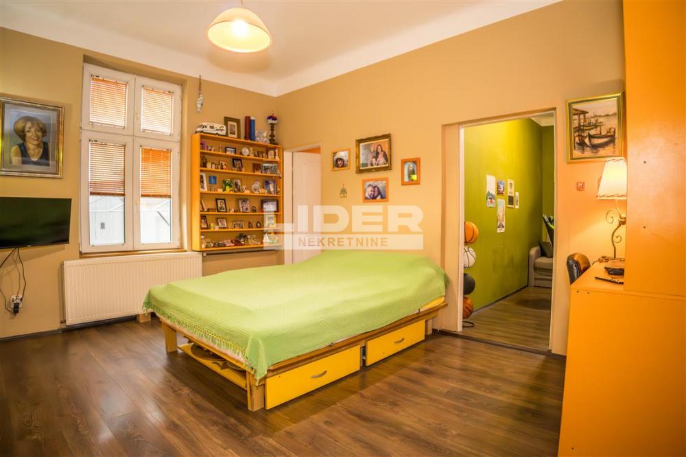 Stan Prodaja Beograd Skadarlija 77 m2