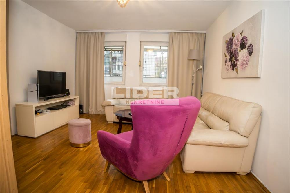 Stan Prodaja Beograd Banovo Brdo 69 m2