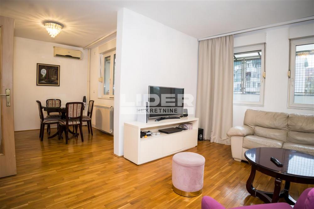 Stan Prodaja Beograd Banovo Brdo 69 m2