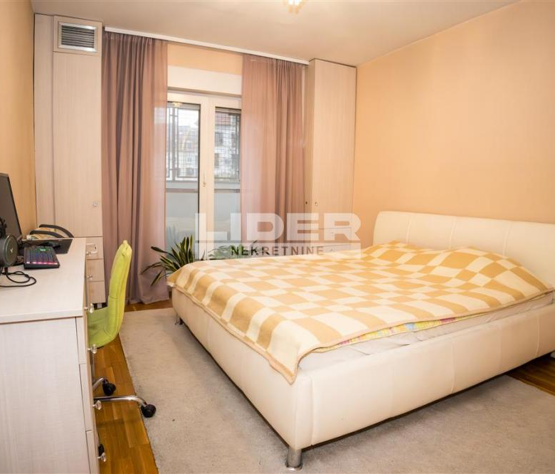 Stan Prodaja Beograd Banovo Brdo 69 m2
