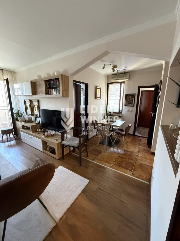 Stan Prodaja Beograd Blok 62 64 m2