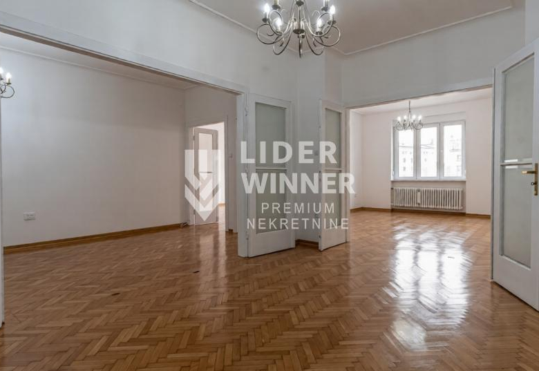 Lokal Izdavanje Beograd Trg Nikole Pašića 136 m2