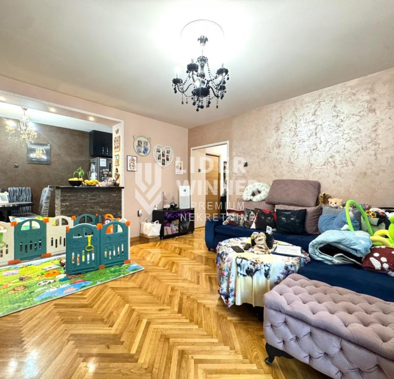 Stan Prodaja Beograd Kalenić Pijaca 84 m2
