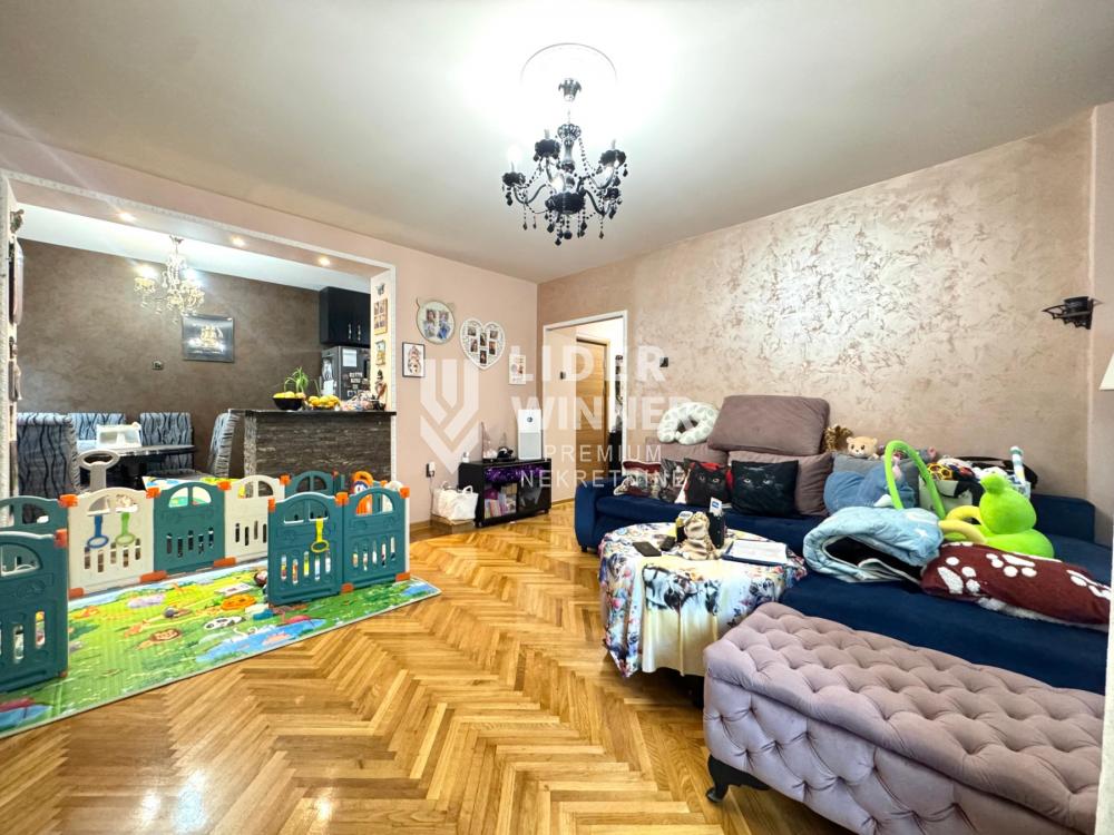 Stan Prodaja Beograd Kalenić Pijaca 84 m2