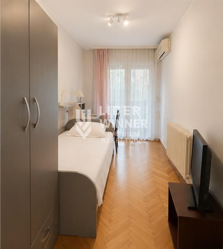 Stan Prodaja Beograd Krunski Venac 76 m2