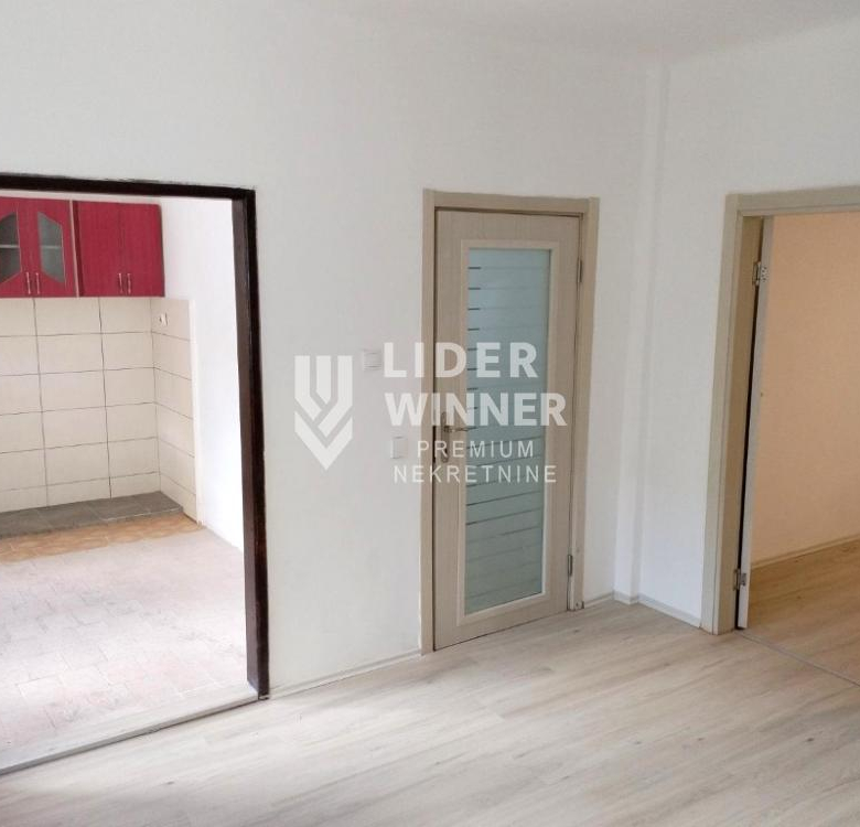 Stan Prodaja Beograd Karaburma 60 m2