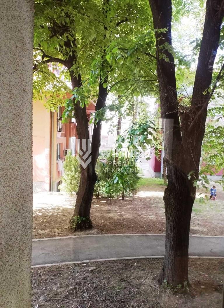 Stan Prodaja Beograd Stan Prodaja Beograd Karaburma 60 m2