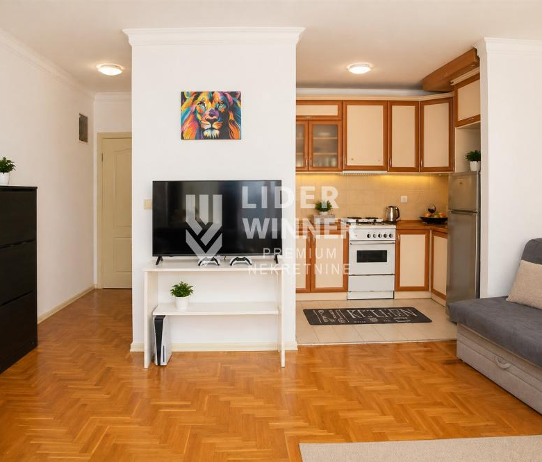 Stan Prodaja Beograd Bogoslovija 70 m2
