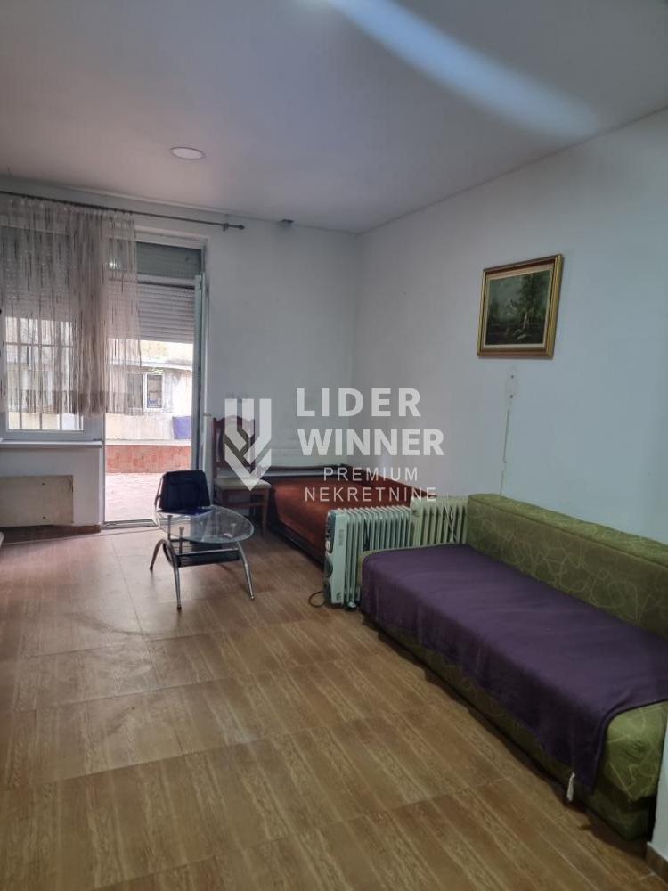Stan Izdavanje Beograd Hadžipopovac 32 m2